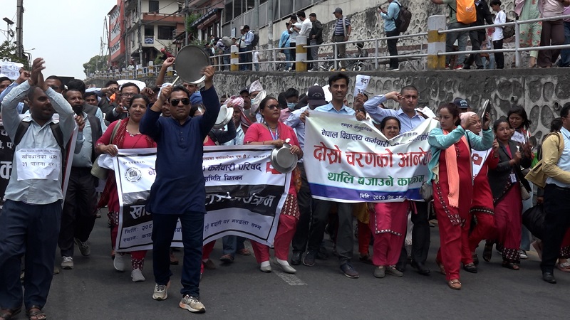 community teacher- andolan21686481546.jpg